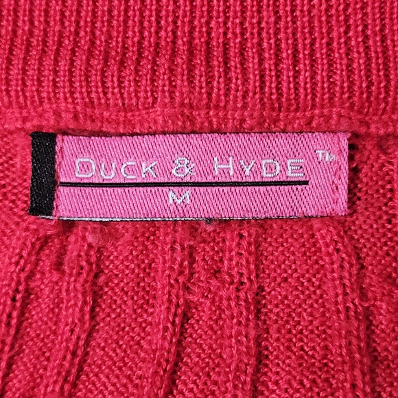 Duck & Hyde Womens Lightweight Crewneck Pullover Sweater Red Size Medium - Picture 3 of 6